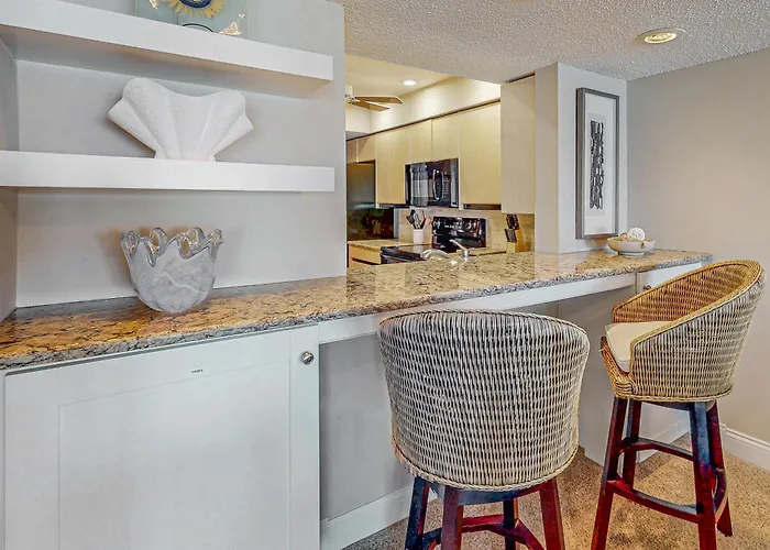 Belleair Key 203 *
